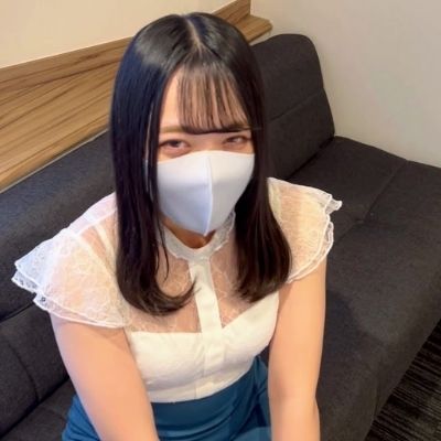 【素人NTR】保育士のスレンダー美女に彼氏に内緒で個撮ハメ撮り！中出しだけでは物足りず口内射精しちゃいました♪ 同人動画