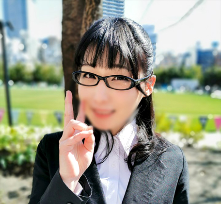 ブラック企業勤務ガチ社畜マゾビッチ。 無慈悲なオモチャ責めで潮大量噴射＆ギャン突きイラマで喉クリトリスアクメ狂いガチぶっ壊れ♡ 同人動画