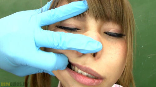 顔面フェチ授業中に顔面変形　 双葉かえで 同人動画