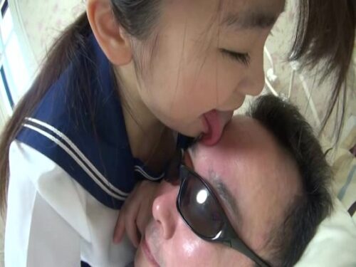 可愛いクセして躊躇なく脂ぎった顔を舐める女子（完全オリジナル） 同人動画