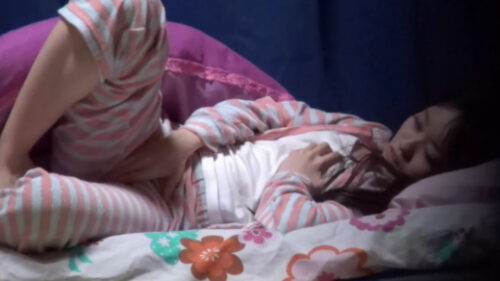 民家覗き　パジャマでオナニー 同人動画