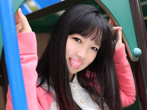 【個人撮影／23歳】ホンモノ大学院生！初めての潮吹き！ド淫乱リケジョの生ハメ研究レポ♪ 同人動画