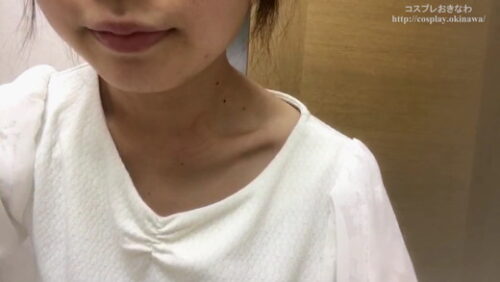 【舌/唾フェチ】ロ●系美人OLが『アクリル板に唾たらし＆ベロベロ舐めまくる』 同人動画