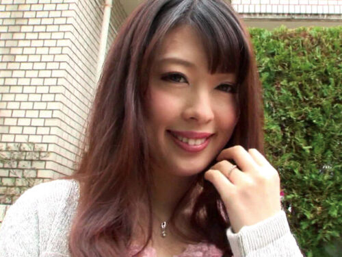 Alluring Married Women's Risky Infidelity Lives