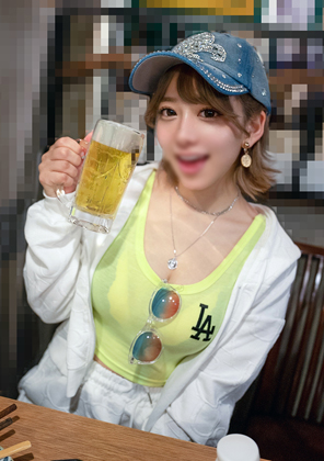欲求不満、おじさんフェチの激カワギャル　ねっちょり舌技フェラに美巨乳＆美尻が迫る騎乗位で**欲腰フリでハメ狂い中出しSEX！ 同人動画
