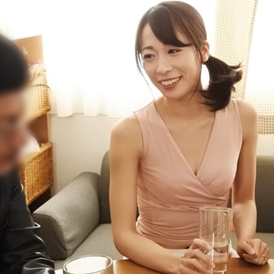 おっとり知的な雰囲気の清楚系デカ尻妻に媚＠直塗りされたバイブ挿入＆アナル・マ●コ・クリの３点責めでイキ狂い自らアナルへチ●ポ挿入し菊門ザーメン中出しＳＥＸ【個撮】 同人動画