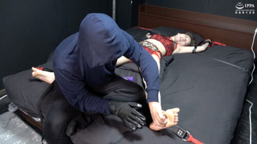 「下着姿の奥様を四肢拘束してくすぐり！ くすぐりに負けちゃう奥様の様子を収めてみた」わかしラボ Vol.023- 7 桧山ゆりか