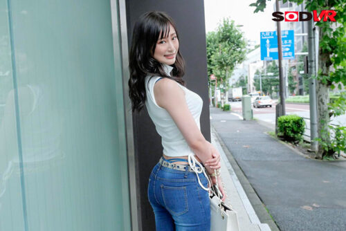 【VR】ギャルげっちゅ！～エロい女は最高！素人ギャル数珠つなぎで中出しSEXやりまくり！～