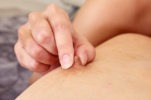 【VR】乳首をひたすらに責めあげる