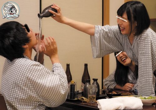 男嫌いのレズカップルに強●中出し！！サークルで嫌われているボクはいつも馬鹿にされてはパシリ扱い！！サークル合宿の温泉宿でもいろいろと無茶…