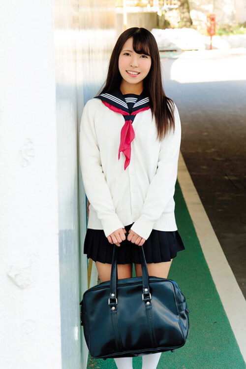 性支配を受け入れる無抵抗な美少女たち～制服と縛り～