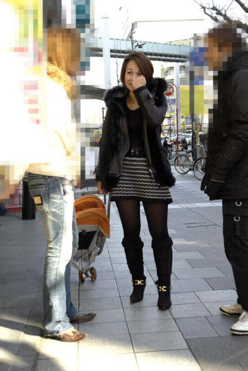 淫乱女の口まん〇おまん〇に濃厚ザーメンたっぷり発射お口の中や子宮の中を満たす白濁液をどくどく注入