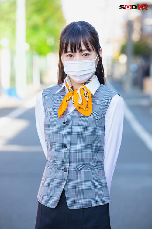 【VR】〈ビンタ・イラマ・ごっくん・4P〉マゾ素人を乱暴に調教 この地味女が今、セルフイラマしてます 捧さん（23）