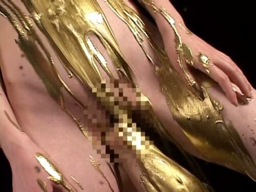 パイパン美少女金粉フィスト