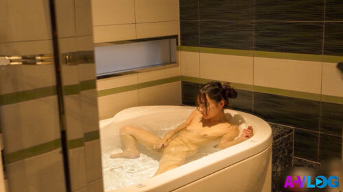 清楚属性ド変態美少女 いけないアソビ