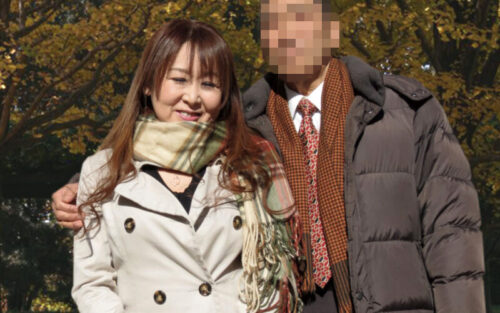 寝取られ妻隠し撮り投稿 愛する妻が他人男の勃起ペ●スを咥えてヤラれてしまう！？5家族2枚組