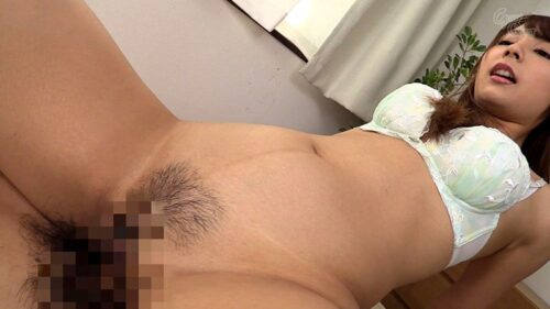 騎乗位で上半身を動かさずに腰だけをグイングイン振りまくって中出しさせる馬乗り美女BEST vol.1