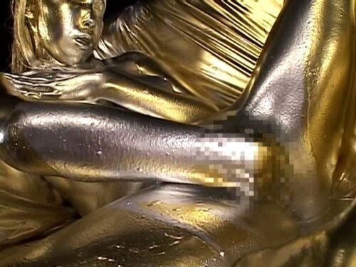 パイパン美少女金粉フィスト