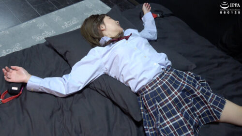 「敏感学生に大の字拘束なるか？ さらにハードなガマンチャレンジ」 一条みお わかしラボVol.19- 3