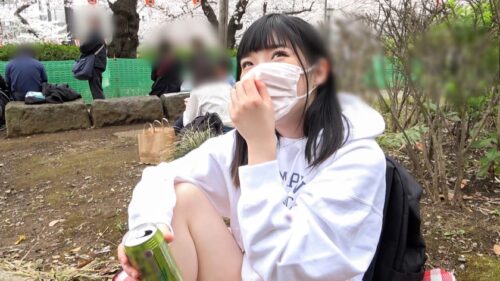 
 「マジ軟派、初撮。 1794 ひとりお花見中のJDをナンパ！透き通るような白い太もも！脱がせば推定Gカップのおっぱい！涙目イラマで歓喜！舌を出してアヘアヘ喘ぐ淫乱っぷり！」