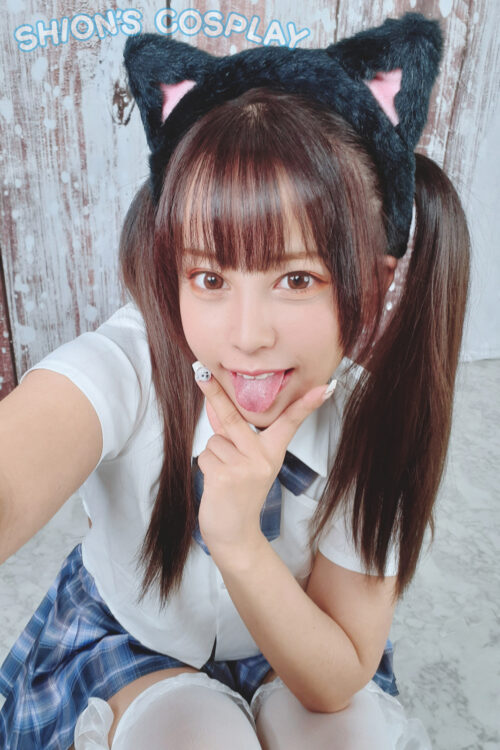 💖性欲絶倫のお兄さんと激しいセックスをして大満足した動画だよ💖 コスプレハード