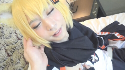 ●ァーミルコスの女装男子ホットパンツからはみ出すデカ●ンポの先から粘っこい糸引きカウパー止まらない興奮MAXセックス撮り コスプレハード