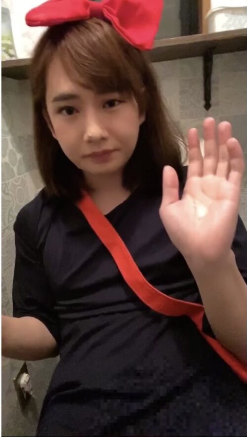 ”魔女の○急便”キキちゃんコスプレ❤トイレオナニーで射精しちゃいました コスプレハード