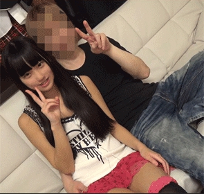 「モンスタース●ライクにハマっています」美脚・無毛・ちっぱい 同人動画