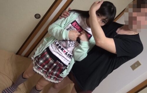 ★相模原さぽ★今時娘お小遣いの使い道は、ア〇カツカード★レア欲しさに★ 同人動画