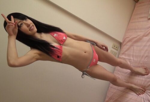 水着撮影だけじゃすまなかった、ほっそりスレンダー【vol.11】ふにゃふにゃファイル 同人動画