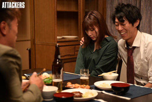 Married Woman Captivated by Anal: Natsuki Takeuchi