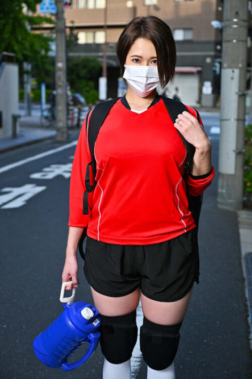 【VR】超肉感特化！ママさんバレーに打ち込んでる隠れ美熟女をいきなり呼び出し好き放題しまくりVR 乃木はるか