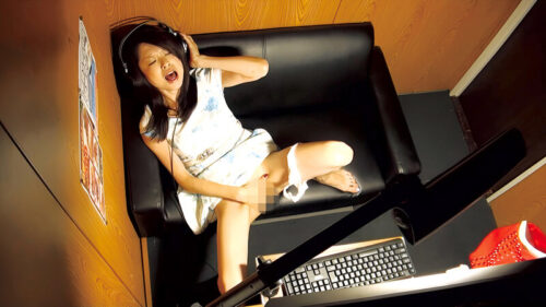 20 Insatiable Women Seeking Pleasure: Hidden Camera Masturbation