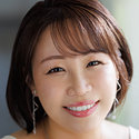 これぞ爆乳、これぞ名器―。 どんな男も3分でイキ果ててしまうLカップ人妻 豊田怜花 43歳 AV DEBUT