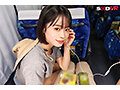 【VR】【8K】【フェス帰り×夜行バス】ライブで意気投合した小悪魔美少女にゼロ距離密着ささやきされ続けた山梨→新宿間 MINAMO