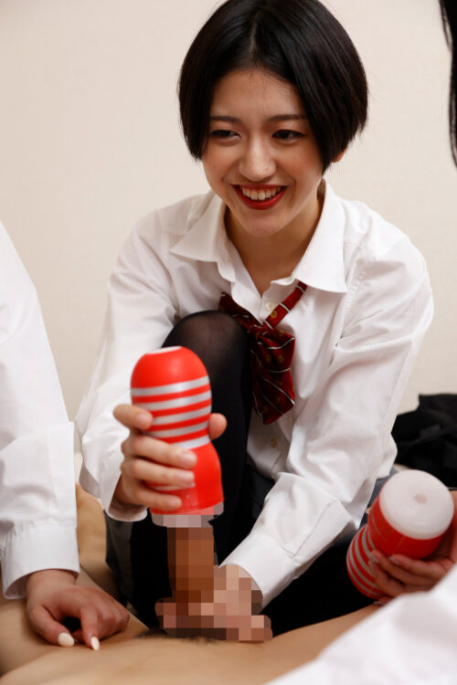 性欲暴走させる息子の矯正をママ友（凛とした高学歴心理カウンセラー）が引き受けてくれましたが…返り討ち 訪問カウンセリング中にめちゃくちゃ犯●れて凄まじい絶倫っぷりにヨレヨレになるまでイカされてドM開花アヘとろアクメ！ 水谷梨明日