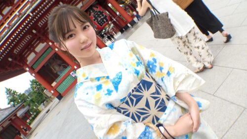 
 「激かわ浴衣女子を浅草でナンパ！清楚で大人しそう…と見せかけてHなお誘いも照れ笑いで受け入れるむっつりガール！はだける浴衣！魅惑の桃尻！これぞ夏の風物詩！」