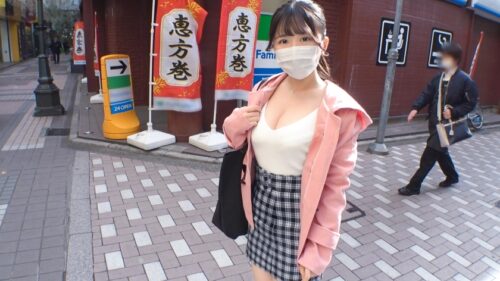 
 「マジ軟派、初撮。 1787 ちょい地味で押せばヤレそうな雰囲気がたまらんJDをナンパ！胸の谷間にパンチラに…スキの多さがまたエッチ！照れつつも流されSEX！ハリのあるデカ乳と美尻が弾ける！」