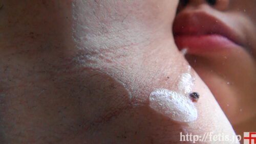 デブぽちゃ顔カワいい　さつき① ぽっちゃりちゃんの唾液編 同人動画