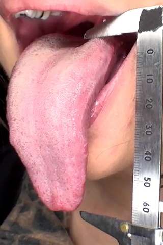 口内ベロフェチ銀歯もチラリ 北村玲奈 同人動画