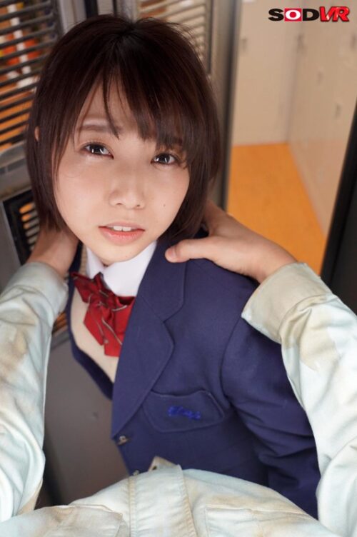 【VR】【サイレント レ×プVR】ロッカーの中に引きずり込み●す 戸田真琴