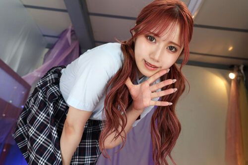 【VR】天使か？悪魔か？ 緩急自在の焦らしテクに完全に骨抜きにされる二刀流責め快感部屋 斎藤あみり