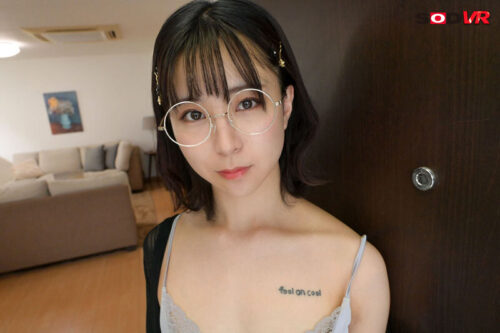 【VR】渋谷あかり 「書いてほしいなら満足させて…」官能小説家の文系お姉さんにささやき淫語で誘惑されながら筆おろしされた新人担当編集の僕