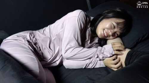 「【F/M，M/Fくすぐり】パジャマの黒髪女の子とベッドでイチャイチャくすぐりあい！」 わかしラボVol.022- 3 白石のん