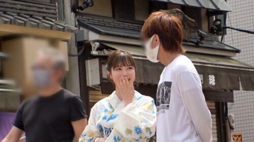 
 「激かわ浴衣女子を浅草でナンパ！清楚で大人しそう…と見せかけてHなお誘いも照れ笑いで受け入れるむっつりガール！はだける浴衣！魅惑の桃尻！これぞ夏の風物詩！」
