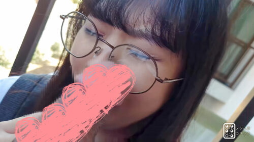 【個撮】都立商業科のクラスメイト、大人しい陰キャ娘のベランダフェラチオ【4K画質】 コスプレハード