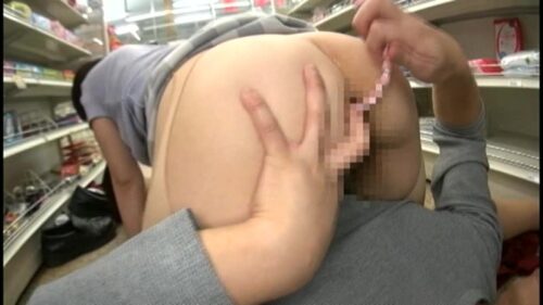 パートのおばさんたちは欲求不満で新人バイト君の若い体を狙ってる！ 8時間BEST