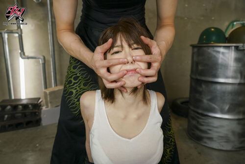 VR: Captive Female Investigator Miyu Arisaka