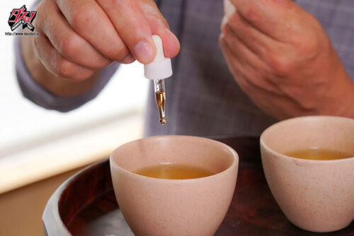 豐滿巨乳女友被我爸爸睡取種付按壓 美園和花