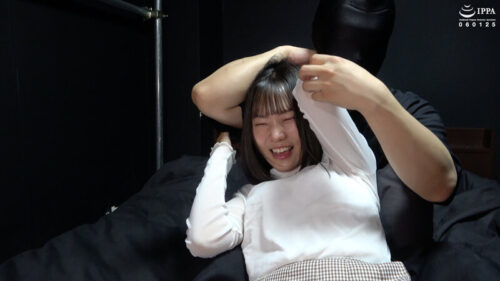 「黒髪清楚でおしとやかな女の子が笑い悶える！ ギャップ満載のくすぐりチェック！」 わかしラボVol.022- 1 白石のん